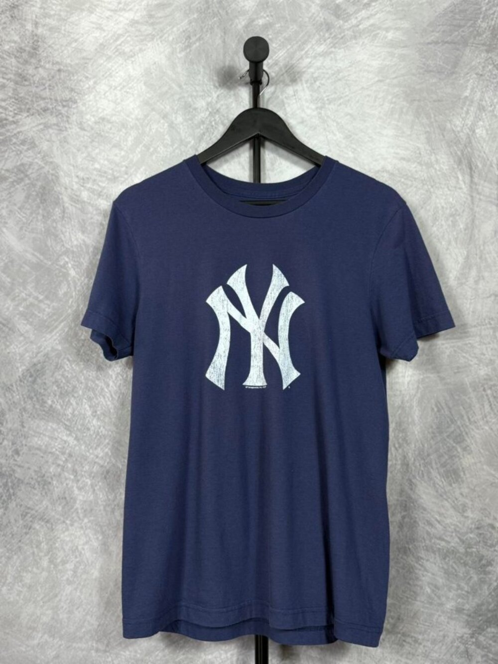 MLB Men's Navy and Blue T-shirt